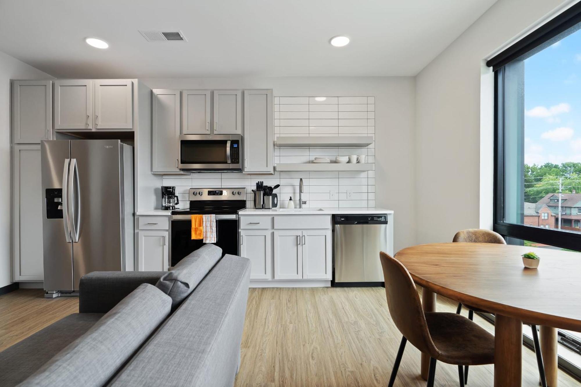 Cozysuites On Mass With Garage Parking #7 Indianapolis Dış mekan fotoğraf